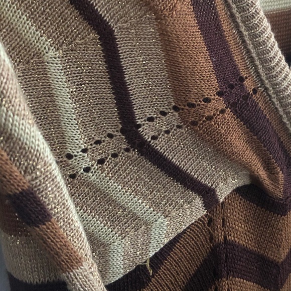 Striped blouse - Picture 5 of 6